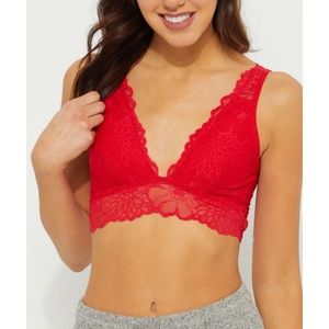 ❤️ NWOT Red Lace Bralette